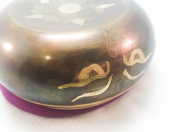 Bronze 4.5” Singing Bowl (A Note) - Image 4