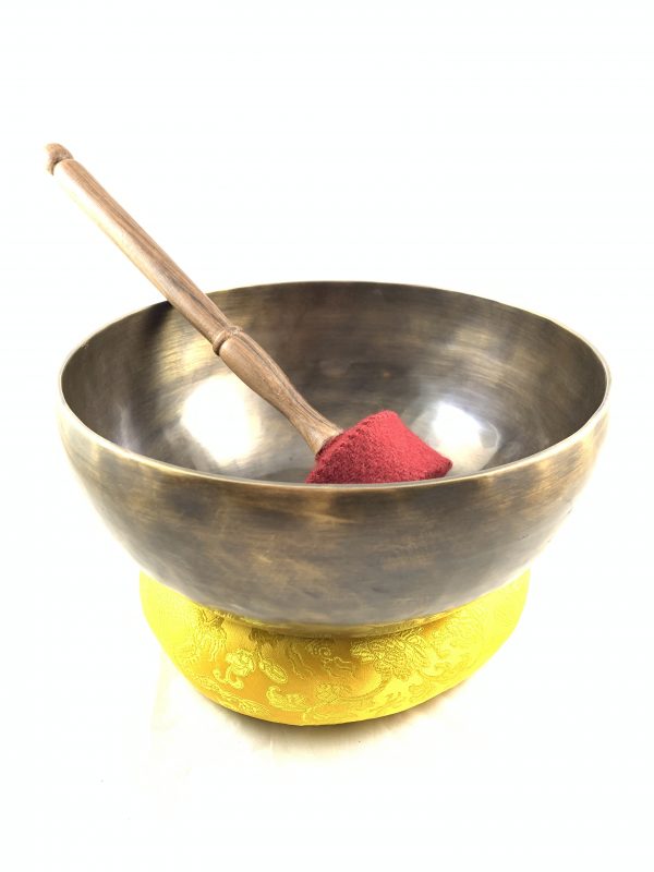 Hand Made Dark Finish Crown Chakra Singing Bowl - Image 4