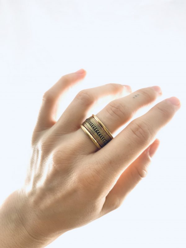Gold Infinity Rope Ring - Image 2